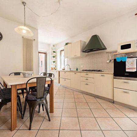 La Casa Del Borgo Con Parcheggio Leilighet Malcesine Eksteriør bilde