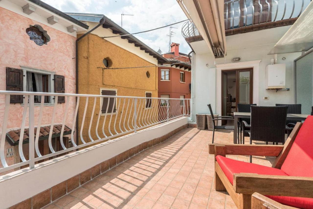 La Casa Del Borgo Con Parcheggio Leilighet Malcesine Eksteriør bilde