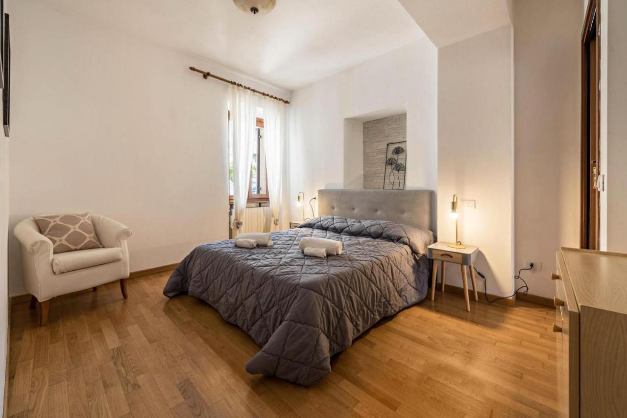 La Casa Del Borgo Con Parcheggio Leilighet Malcesine Eksteriør bilde