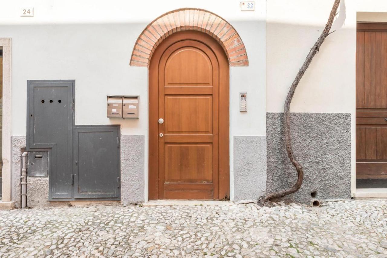 La Casa Del Borgo Con Parcheggio Leilighet Malcesine Eksteriør bilde